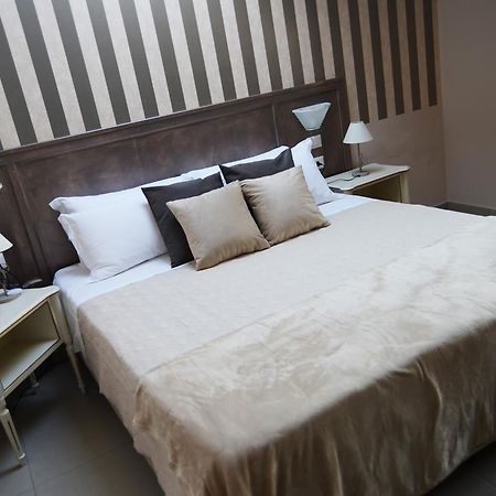 Hotel Giulio Cesare Турин Экстерьер фото