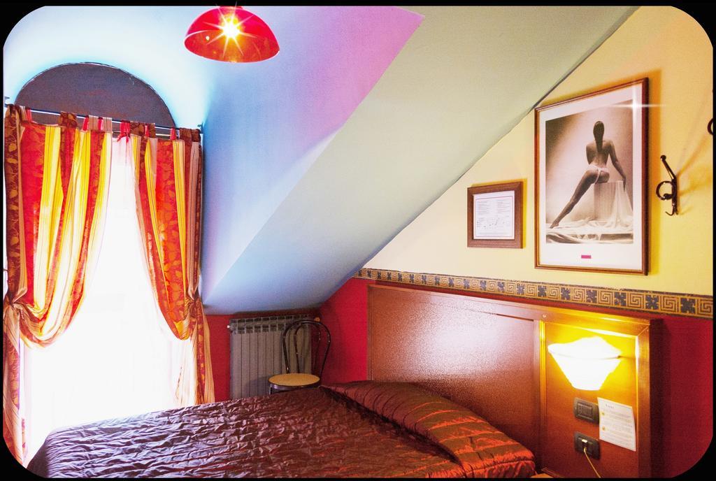 Hotel Giulio Cesare Турин Экстерьер фото