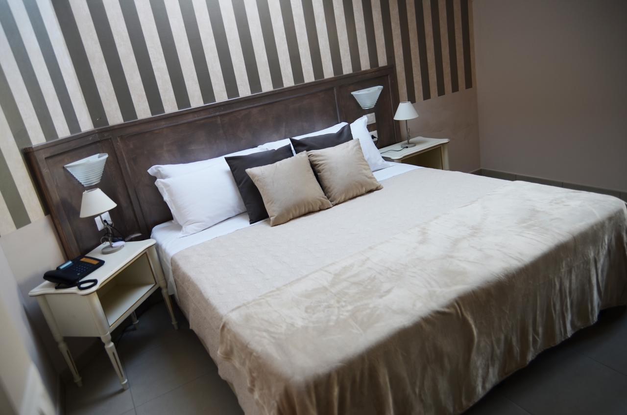 Hotel Giulio Cesare Турин Экстерьер фото