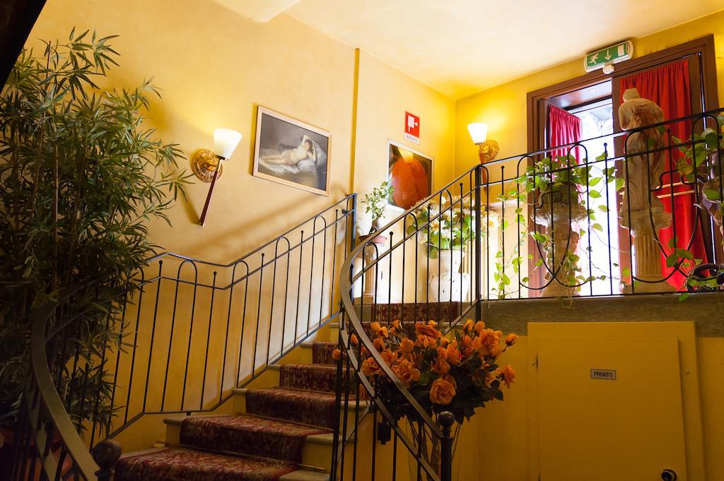 Hotel Giulio Cesare Турин Экстерьер фото